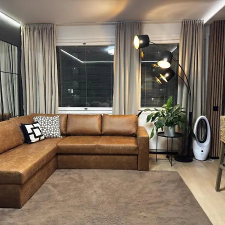 Lux Eight - Spacious 2br | 6 Guests Appartamento *