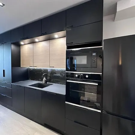 Lux Eight - Spacious 2br | 6 Guests Turku