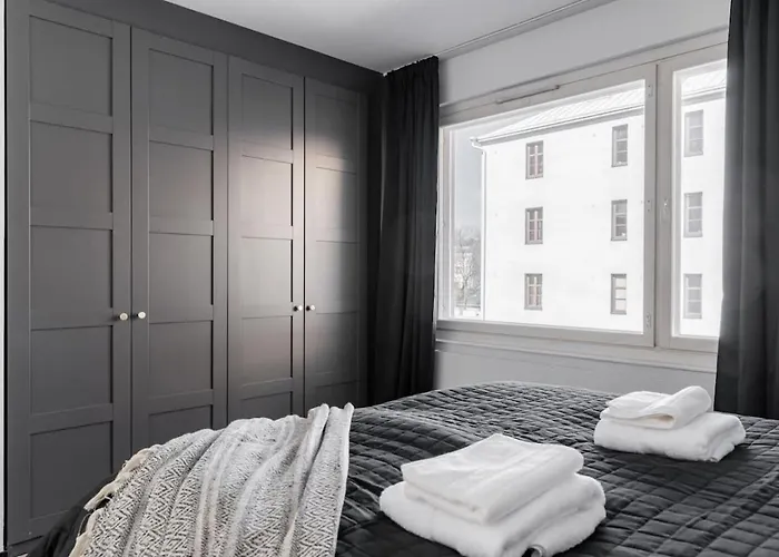 Apartment Luxeight Spacious 2br For 6 Guest Location